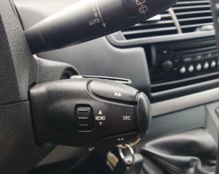 Серый Пежо 807, объемом двигателя 2 л и пробегом 259 тыс. км за 7000 $, фото 33 на Automoto.ua