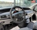 Серый Пежо 807, объемом двигателя 2 л и пробегом 212 тыс. км за 5990 $, фото 24 на Automoto.ua