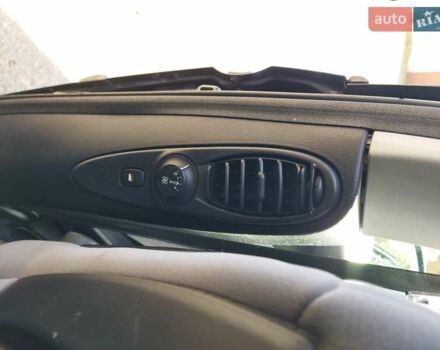 Серый Пежо 807, объемом двигателя 2 л и пробегом 259 тыс. км за 7000 $, фото 19 на Automoto.ua