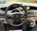 Серый Пежо 807, объемом двигателя 2 л и пробегом 195 тыс. км за 7250 $, фото 40 на Automoto.ua