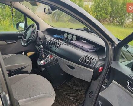 Сірий Пежо 807, об'ємом двигуна 2 л та пробігом 230 тис. км за 7745 $, фото 8 на Automoto.ua