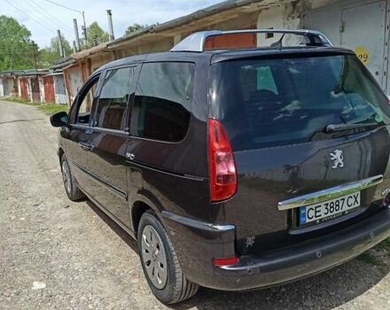 Серый Пежо 807, объемом двигателя 2 л и пробегом 183 тыс. км за 8950 $, фото 3 на Automoto.ua