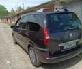 Серый Пежо 807, объемом двигателя 2 л и пробегом 183 тыс. км за 8950 $, фото 3 на Automoto.ua