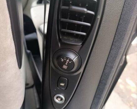 Сірий Пежо 807, об'ємом двигуна 2 л та пробігом 240 тис. км за 8900 $, фото 65 на Automoto.ua