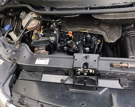 Сірий Пежо 807, об'ємом двигуна 2 л та пробігом 240 тис. км за 8900 $, фото 32 на Automoto.ua