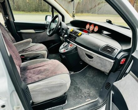 Сірий Пежо 807, об'ємом двигуна 2.2 л та пробігом 155 тис. км за 8000 $, фото 6 на Automoto.ua