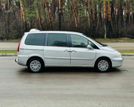 Сірий Пежо 807, об'ємом двигуна 2.2 л та пробігом 155 тис. км за 8000 $, фото 3 на Automoto.ua