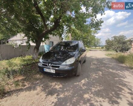 Серый Пежо 807, объемом двигателя 2 л и пробегом 215 тыс. км за 4500 $, фото 1 на Automoto.ua