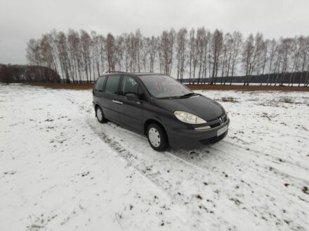 Сірий Пежо 807, об'ємом двигуна 2.2 л та пробігом 302 тис. км за 5000 $, фото 1 на Automoto.ua