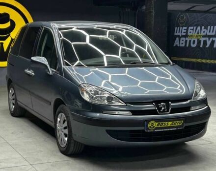 Серый Пежо 807, объемом двигателя 2 л и пробегом 242 тыс. км за 6300 $, фото 1 на Automoto.ua