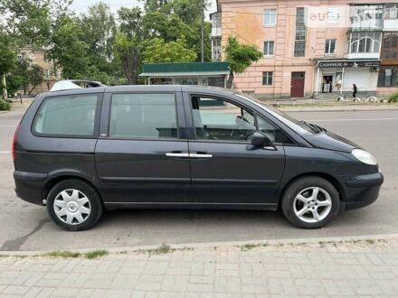 Пежо 807 2007 у Коростене на Automoto.ua Сірий Пежо 807, об'ємом двигуна 2 л та пробігом 300 тис. км за 4200 $, фото 1 на Automoto.ua