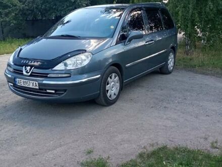 Сірий Пежо 807, об'ємом двигуна 2 л та пробігом 190 тис. км за 7500 $, фото 1 на Automoto.ua
