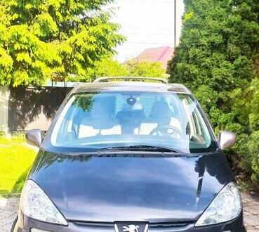 Серый Пежо 807, объемом двигателя 2 л и пробегом 265 тыс. км за 7300 $, фото 1 на Automoto.ua