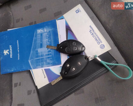 Синий Пежо 807, объемом двигателя 2 л и пробегом 303 тыс. км за 5300 $, фото 21 на Automoto.ua