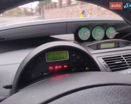 Синий Пежо 807, объемом двигателя 2 л и пробегом 303 тыс. км за 5300 $, фото 9 на Automoto.ua