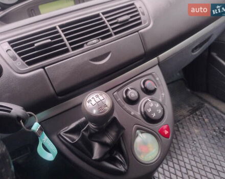 Синий Пежо 807, объемом двигателя 2 л и пробегом 303 тыс. км за 5300 $, фото 10 на Automoto.ua
