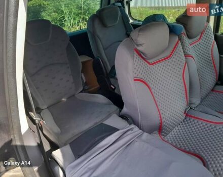 Синій Пежо 807, об'ємом двигуна 2 л та пробігом 295 тис. км за 5000 $, фото 2 на Automoto.ua