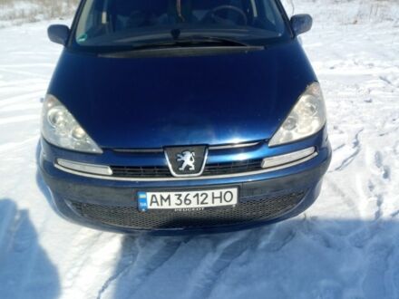 Пежо 807 2003 в Павлограде на Automoto.ua Синий Пежо 807, объемом двигателя 2 л и пробегом 400 тыс. км за 4600 $, фото 1 на Automoto.ua
