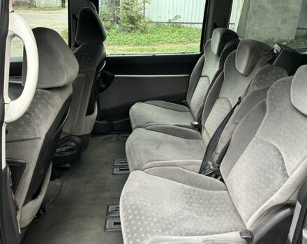 Зелений Пежо 807, об'ємом двигуна 2.2 л та пробігом 280 тис. км за 1899 $, фото 6 на Automoto.ua