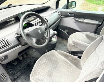 Зелений Пежо 807, об'ємом двигуна 2.2 л та пробігом 280 тис. км за 1899 $, фото 5 на Automoto.ua