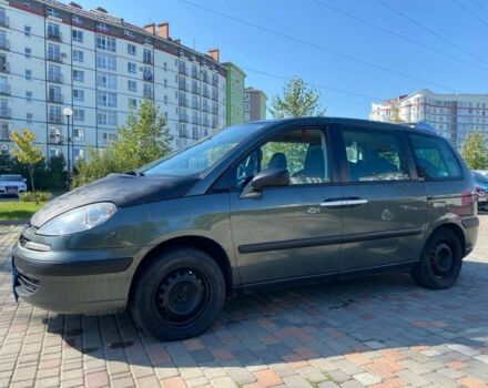 Зелений Пежо 807, об'ємом двигуна 2 л та пробігом 318 тис. км за 3900 $, фото 1 на Automoto.ua