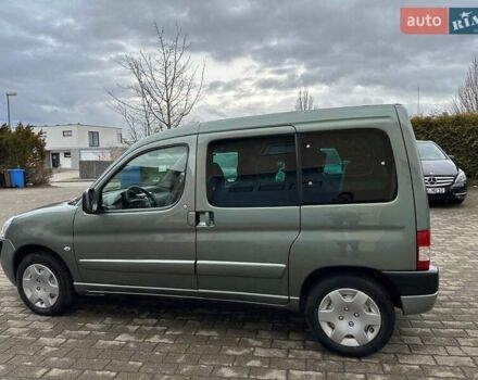 Зеленый Пежо 807, объемом двигателя 1.6 л и пробегом 137 тыс. км за 5000 $, фото 6 на Automoto.ua