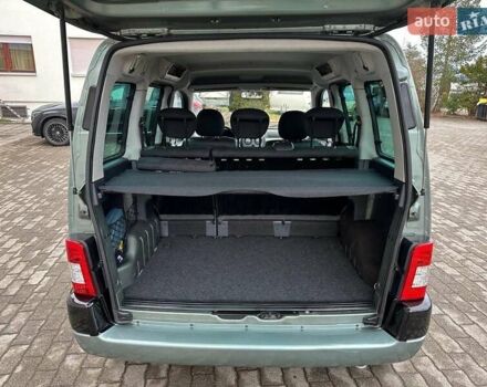 Зеленый Пежо 807, объемом двигателя 1.6 л и пробегом 137 тыс. км за 5000 $, фото 1 на Automoto.ua