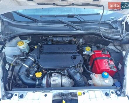 Білий Пежо Біппер вант.-пас., об'ємом двигуна 1.2 л та пробігом 349 тис. км за 4200 $, фото 6 на Automoto.ua