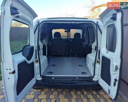 Білий Пежо Біппер вант.-пас., об'ємом двигуна 1.2 л та пробігом 349 тис. км за 4200 $, фото 1 на Automoto.ua