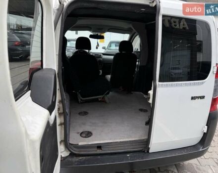 Белый Пежо Биппер груз.-пасс., объемом двигателя 1.25 л и пробегом 203 тыс. км за 4999 $, фото 13 на Automoto.ua