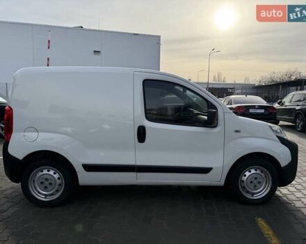 Белый Пежо Биппер груз.-пасс., объемом двигателя 1.25 л и пробегом 203 тыс. км за 4999 $, фото 4 на Automoto.ua
