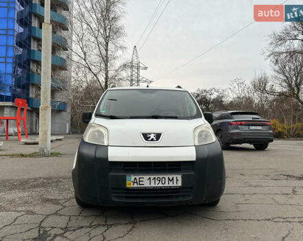 Білий Пежо Біппер вант.-пас., об'ємом двигуна 1.4 л та пробігом 270 тис. км за 3999 $, фото 6 на Automoto.ua