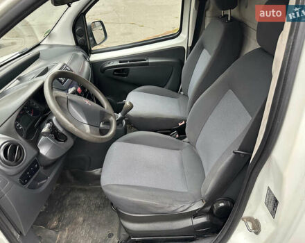 Білий Пежо Біппер вант.-пас., об'ємом двигуна 1.4 л та пробігом 270 тис. км за 3999 $, фото 10 на Automoto.ua