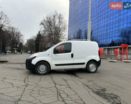 Білий Пежо Біппер вант.-пас., об'ємом двигуна 1.4 л та пробігом 270 тис. км за 3999 $, фото 1 на Automoto.ua