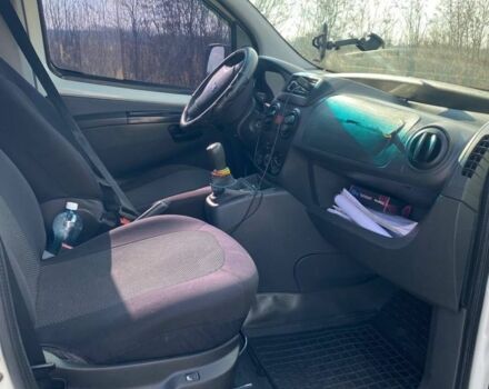 Белый Пежо Биппер груз.-пасс., объемом двигателя 1.4 л и пробегом 340 тыс. км за 3400 $, фото 4 на Automoto.ua