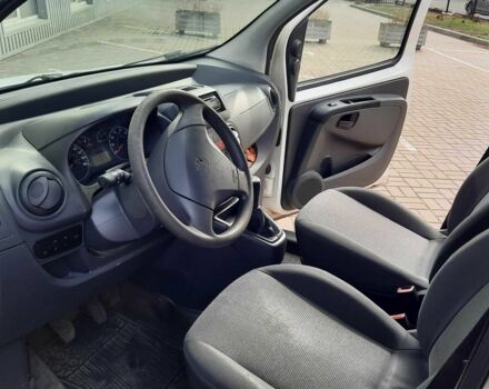 Белый Пежо Биппер груз.-пасс., объемом двигателя 1.4 л и пробегом 130 тыс. км за 4287 $, фото 5 на Automoto.ua