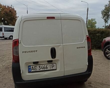 Белый Пежо Биппер груз.-пасс., объемом двигателя 1.4 л и пробегом 300 тыс. км за 3500 $, фото 2 на Automoto.ua