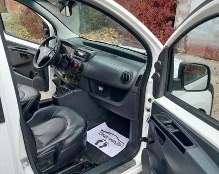 Білий Пежо Біппер вант.-пас., об'ємом двигуна 1.4 л та пробігом 328 тис. км за 4500 $, фото 11 на Automoto.ua