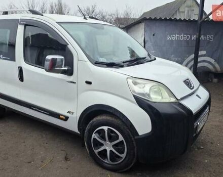 Белый Пежо Биппер груз.-пасс., объемом двигателя 1.36 л и пробегом 300 тыс. км за 4600 $, фото 1 на Automoto.ua