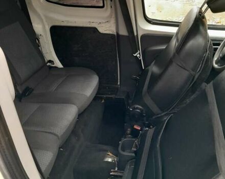 Білий Пежо Біппер вант.-пас., об'ємом двигуна 1.4 л та пробігом 328 тис. км за 4500 $, фото 22 на Automoto.ua