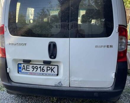 Пежо Биппер груз.-пасс. 2008 в Соленом на Automoto.ua Белый Пежо Биппер груз.-пасс., объемом двигателя 1.4 л и пробегом 273 тыс. км за 4500 $, фото 3 на Automoto.ua