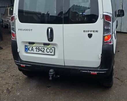 Белый Пежо Биппер груз.-пасс., объемом двигателя 1.36 л и пробегом 300 тыс. км за 4600 $, фото 3 на Automoto.ua