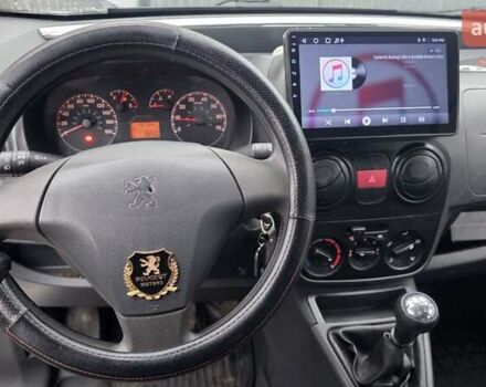 Белый Пежо Биппер груз.-пасс., объемом двигателя 1.36 л и пробегом 300 тыс. км за 4600 $, фото 4 на Automoto.ua