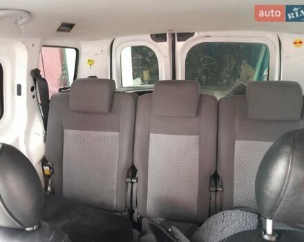 Білий Пежо Біппер вант.-пас., об'ємом двигуна 1.4 л та пробігом 328 тис. км за 4500 $, фото 23 на Automoto.ua