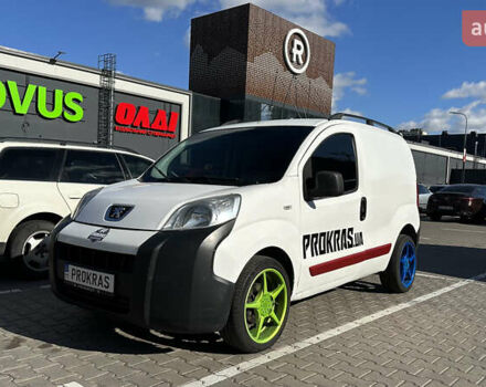 Белый Пежо Биппер груз.-пасс., объемом двигателя 1.4 л и пробегом 387 тыс. км за 4500 $, фото 4 на Automoto.ua