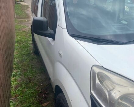 Белый Пежо Биппер груз.-пасс., объемом двигателя 1.4 л и пробегом 250 тыс. км за 4000 $, фото 3 на Automoto.ua