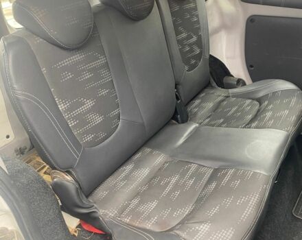 Белый Пежо Биппер груз.-пасс., объемом двигателя 1.4 л и пробегом 250 тыс. км за 4000 $, фото 4 на Automoto.ua