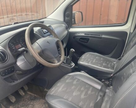 Белый Пежо Биппер груз.-пасс., объемом двигателя 1.4 л и пробегом 250 тыс. км за 4000 $, фото 6 на Automoto.ua