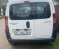 Белый Пежо Биппер груз.-пасс., объемом двигателя 1.4 л и пробегом 250 тыс. км за 4000 $, фото 2 на Automoto.ua