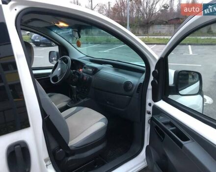 Білий Пежо Біппер вант.-пас., об'ємом двигуна 1.4 л та пробігом 230 тис. км за 4900 $, фото 9 на Automoto.ua